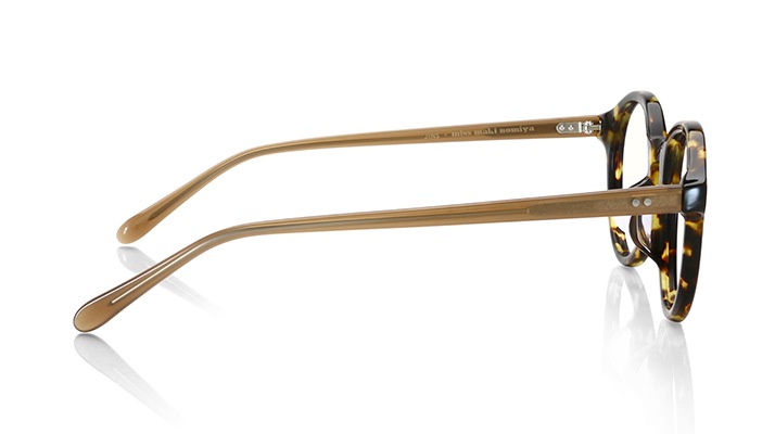 Bijin Reading Glasses Holiday Boston 1 0 美人リーディンググラス ホリディボストン オリジナルセリート ケース付き Frd 17a 036 87 商品詳細 Jins 眼鏡 メガネ めがね メガネのjins めがね 眼鏡