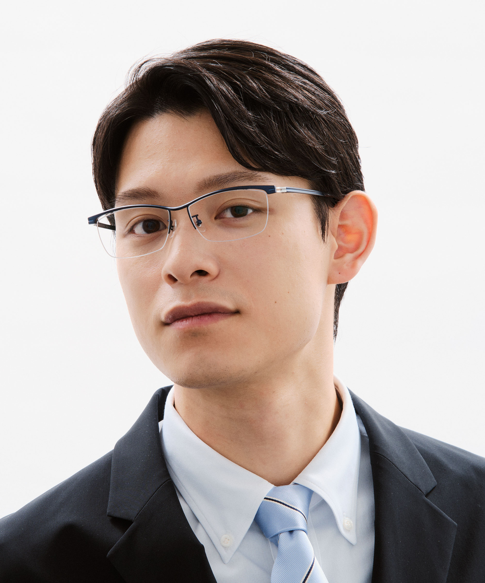 シニガミメガネMAN 新提案「着こなすメガネ」JINS TODAY | JINS 【公式】- メガネ(眼鏡