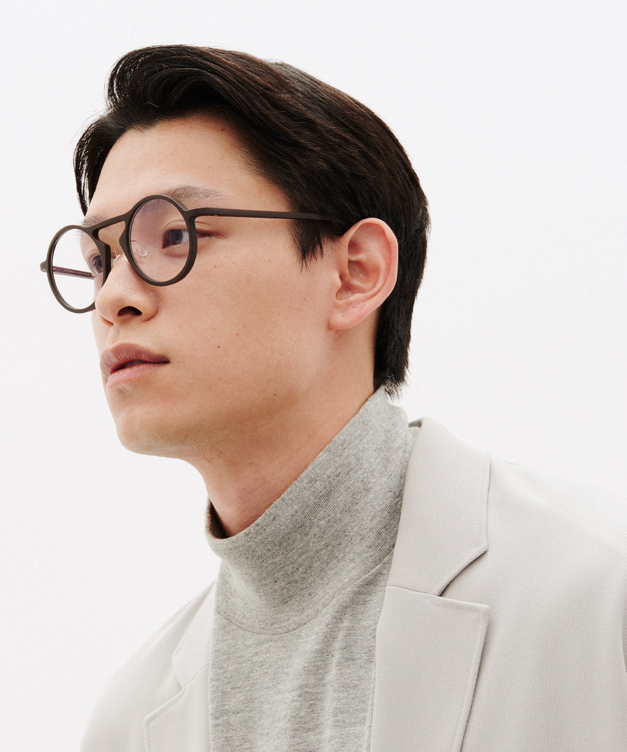 Konstantin Grcic TYPE SAFARI】 ラウンド 樹脂 UNISEX 【URF-18S-351