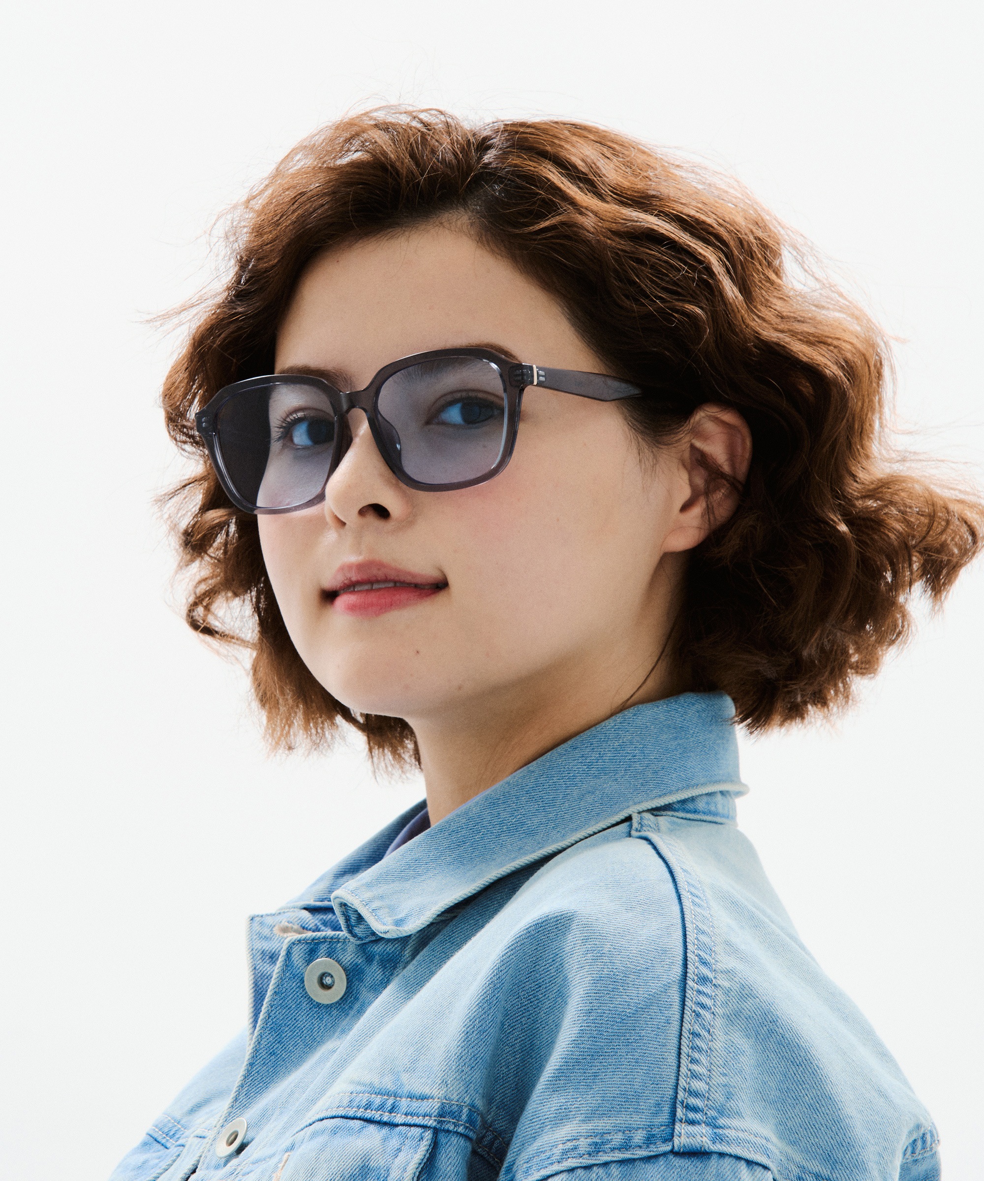 SUNGLASSES Essence スクエア 樹脂 UNISEX 【URF-25S-033 83】 商品