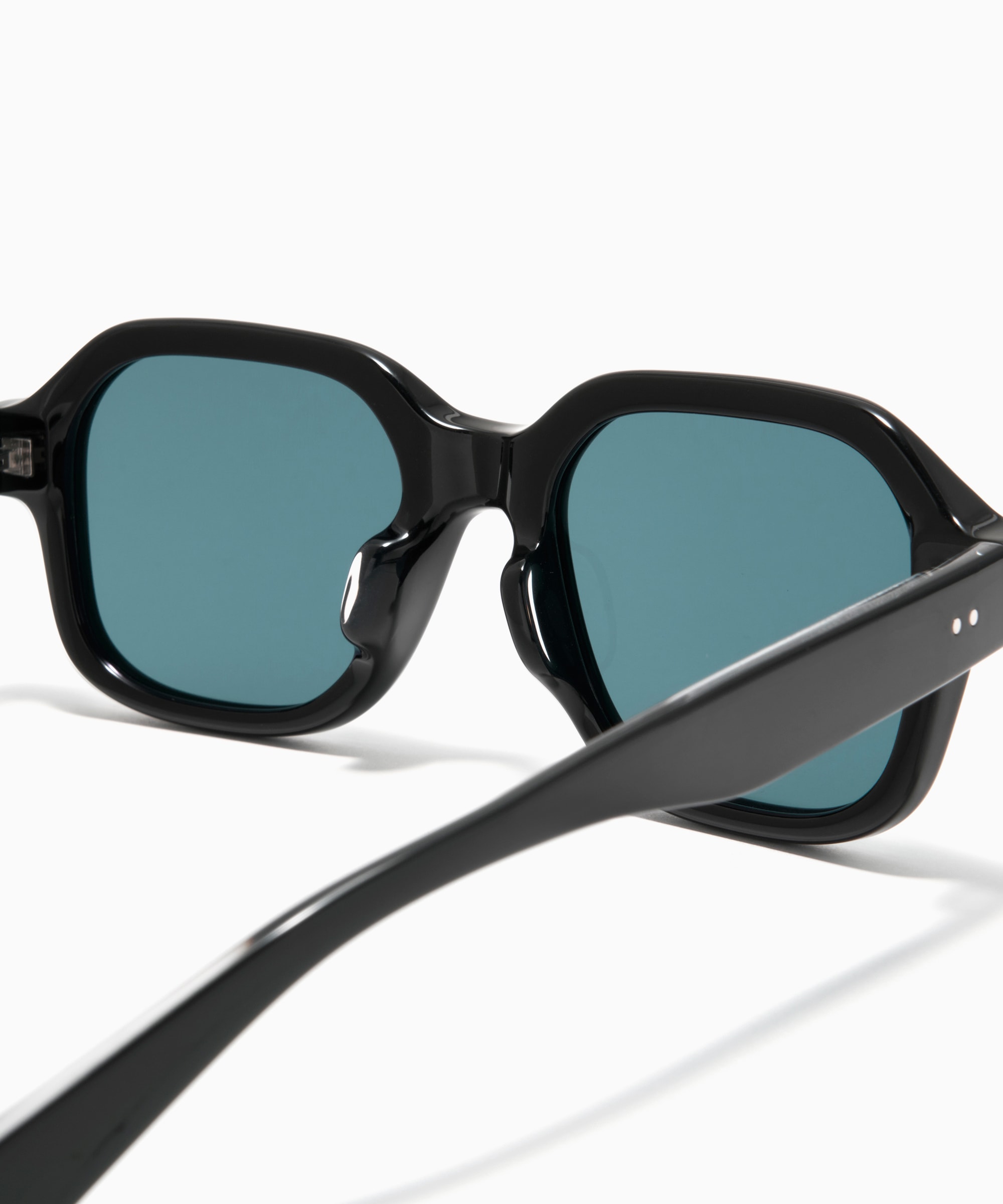 26SS SUNGLASSES Bold 多角形 樹脂 UNISEX 【URF-26S-099 394】 商品