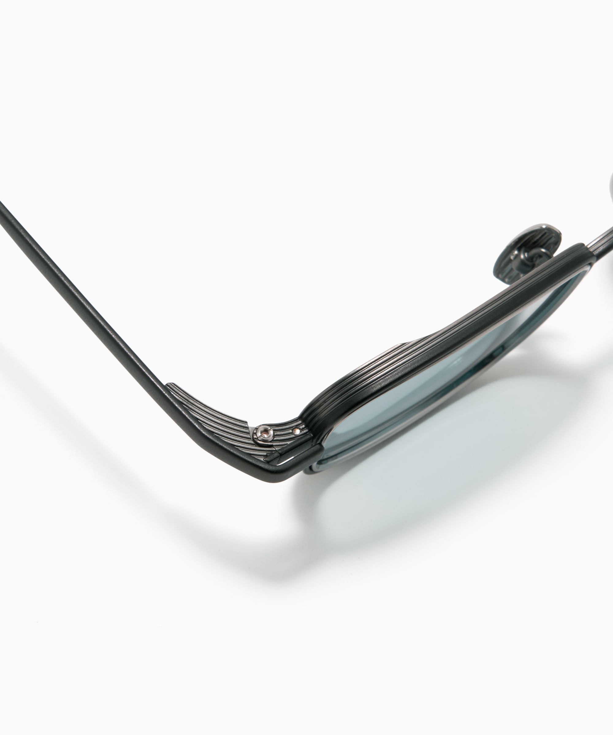 GINZA Limited Edition Titanium SUNGLASSES ウェリントン チタニウム