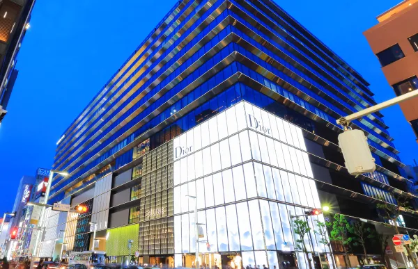 GINZA SIX