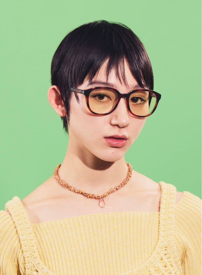 人物画像:COLOR LENS