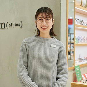 塩崎茉奈実