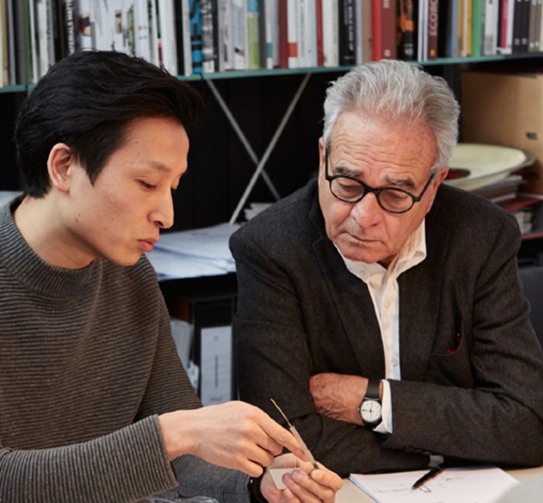 The JINS Design Project #04 is about “The pursuit of beauty in products, starting from their materials and structures.” The designs of Alberto Meda