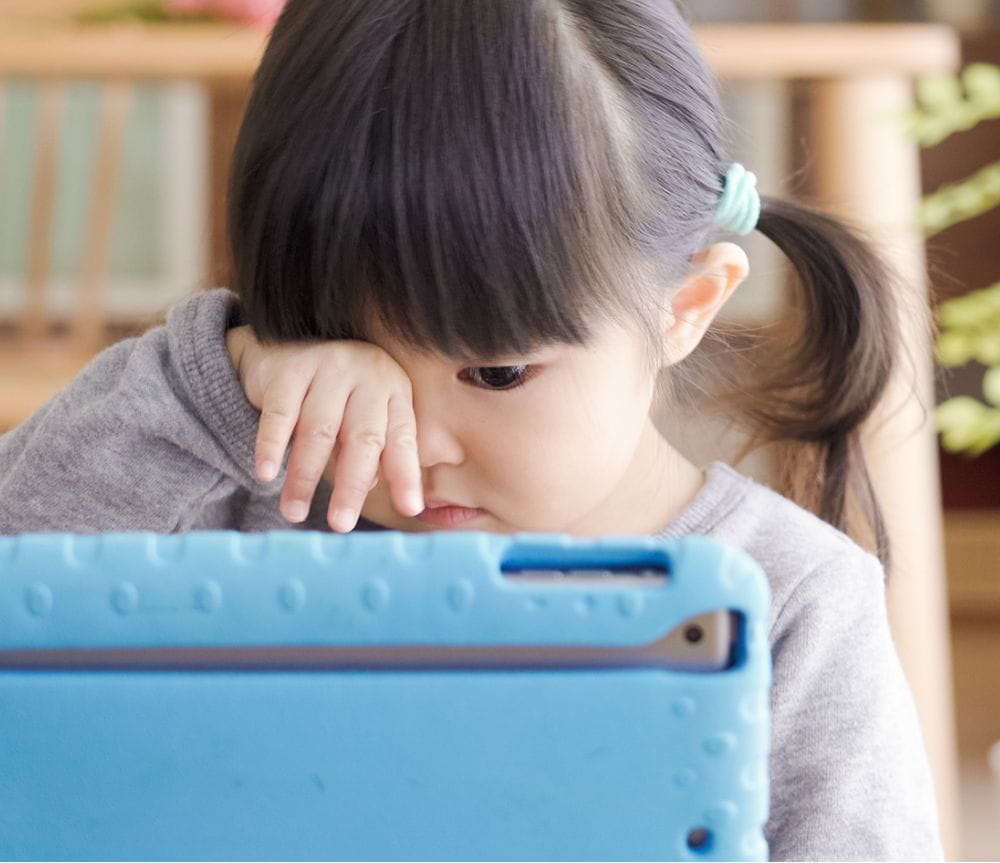 【眼科医監修】子供の近視が進む原因は？ 眼科医がおすすめする予防対策や受診のタイミング