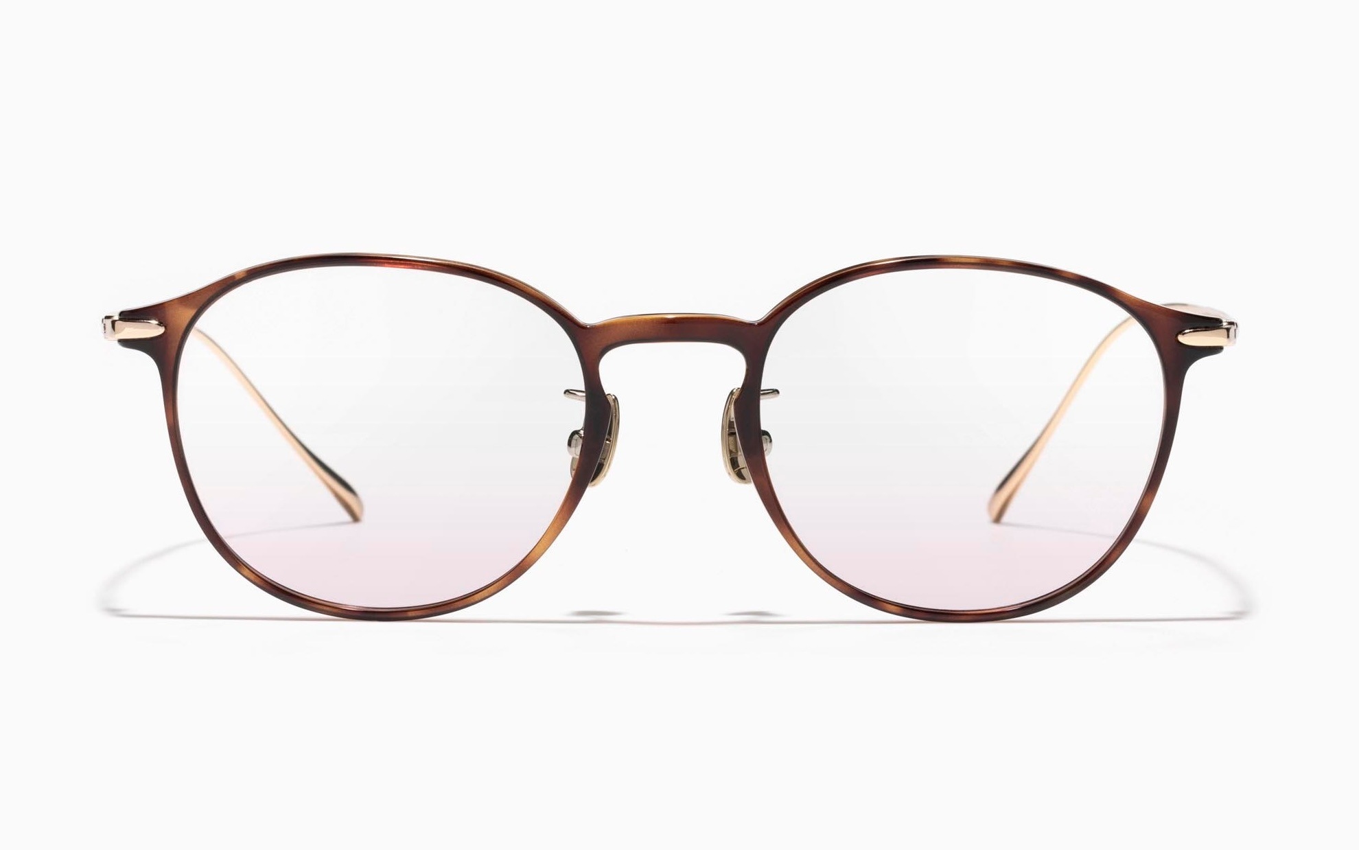 中顔面短縮効果×チークレンズ 01