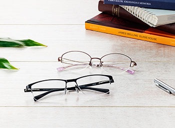 初めての老眼鏡