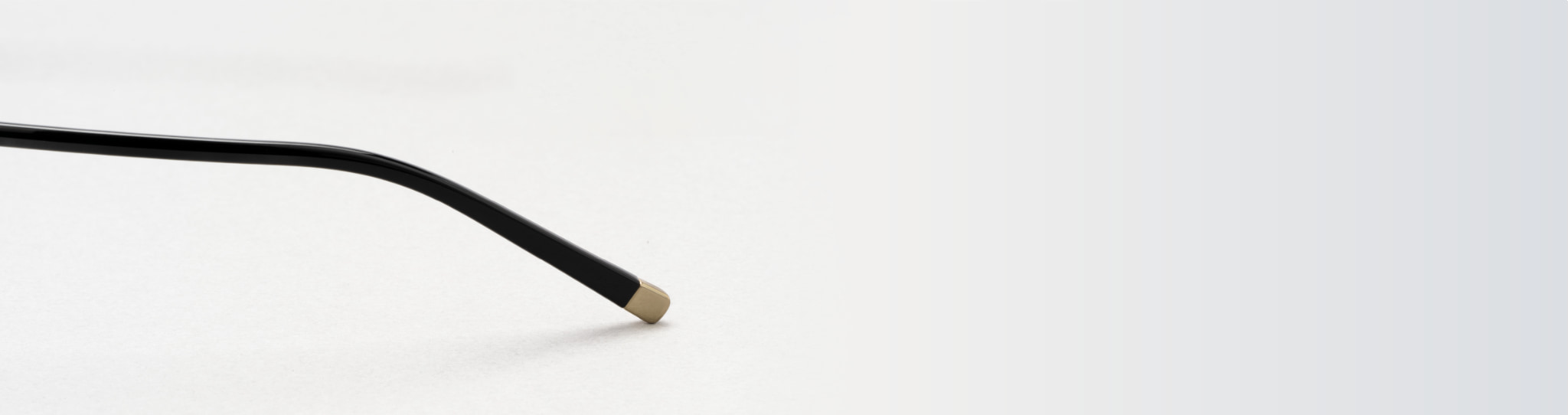 釋放鼻樑壓力的「無重力平衡設計」